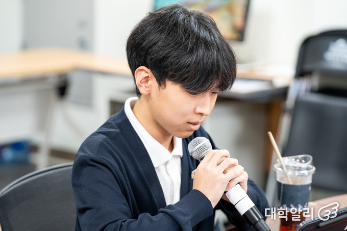  발언 중인 이승유 민주청소년네트워크 활동위원 (사진=박서연 기자)