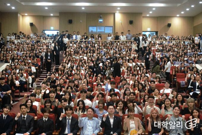 지난 13일, 국회의원회관 대회의실에서 청년의 날 기념식 행사가 개최됐다. (사진=최민혁 기자)