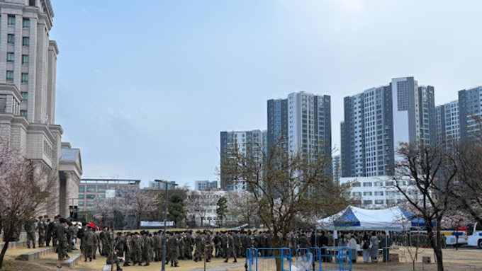 8시간 훈련에 만 원…학생예비군, 보상도 학습권도 '흐릿'